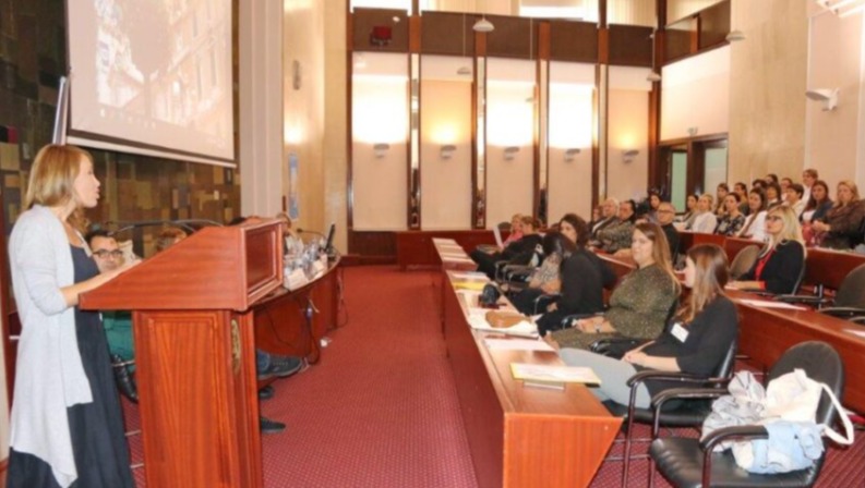 Održana konferencija “Izazovi samohranog roditeljstva u Rijeci”